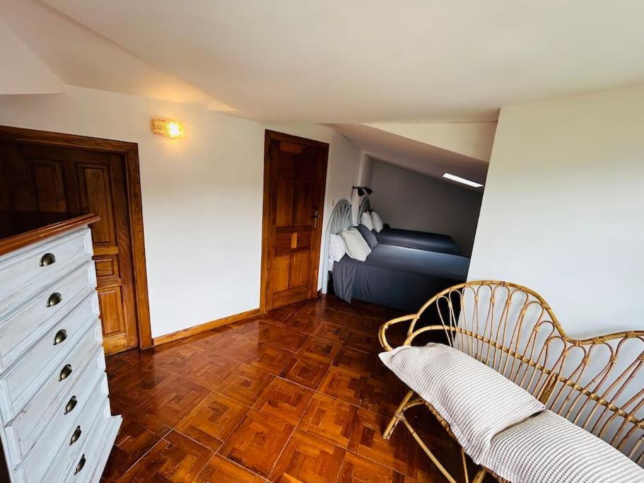 アレナス・デ・カブラレス Acogedora Casa En Arangas Cabralesヴィラ エクステリア 写真